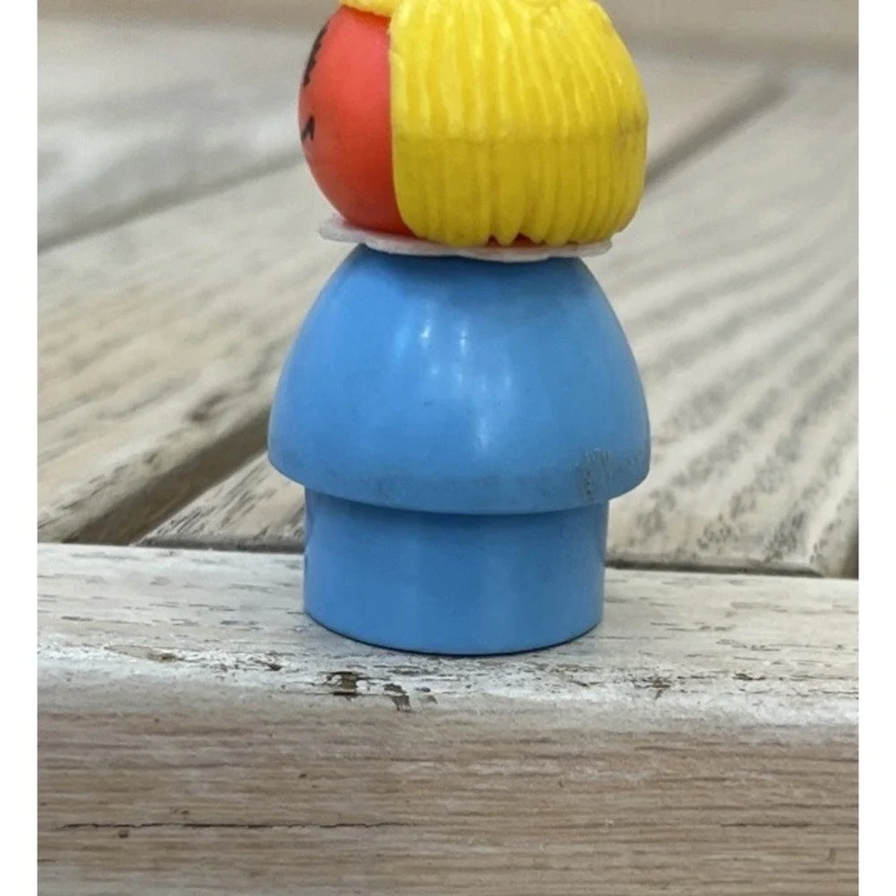 Fisher Price Little People Sesame Street Prairie Dawn Muppets 1975 FPLP NICE